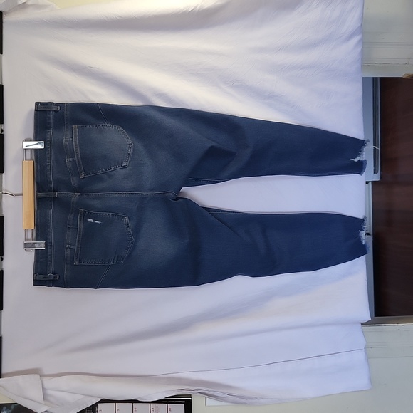 Plus size women's Torrid bombshell skinny jeans size 22r - Picture 4 of 5